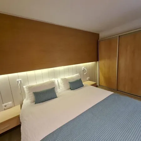 Apartamento Deluxe 12 *